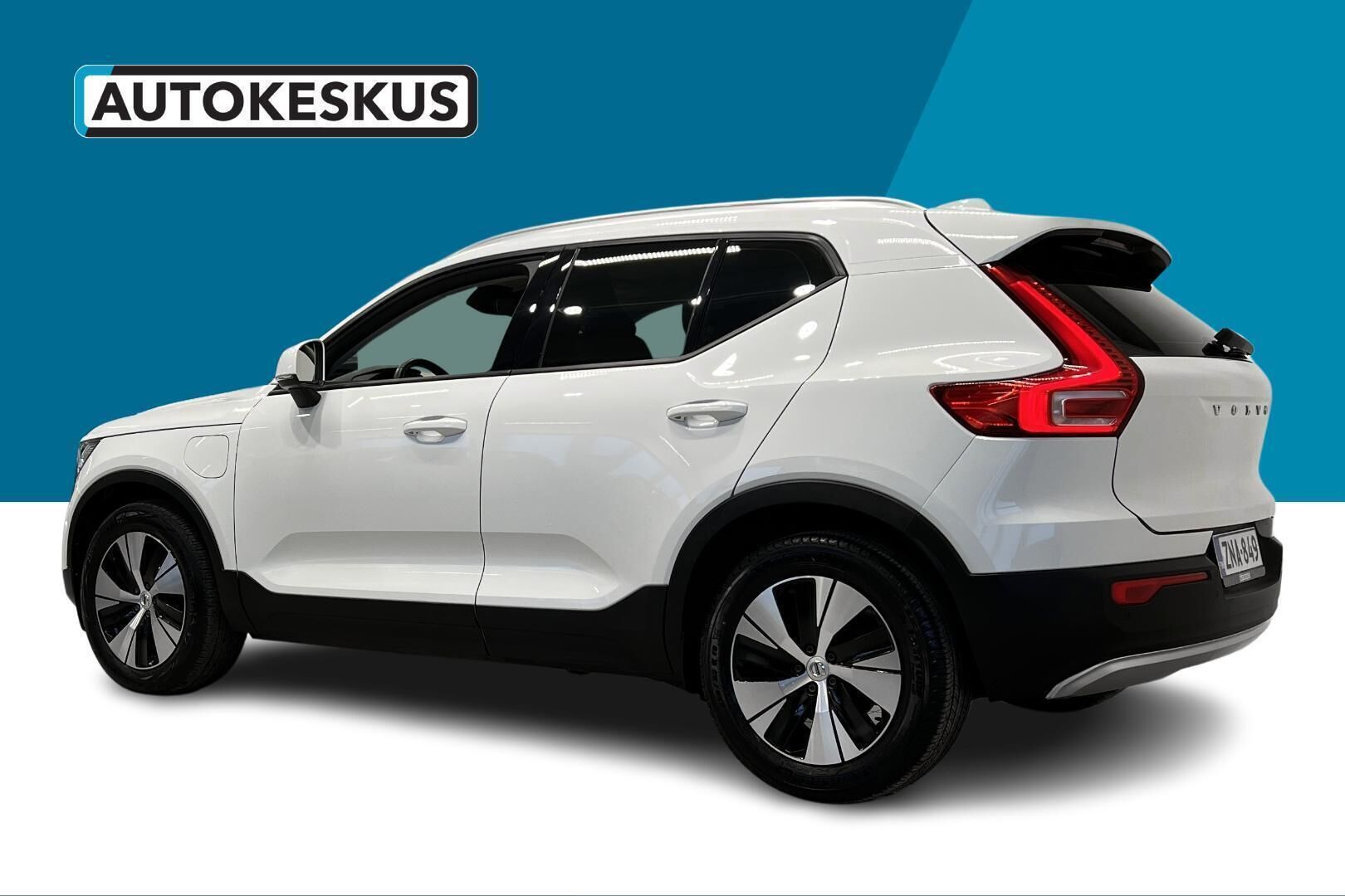 Volvo XC40 iso kuva 7
