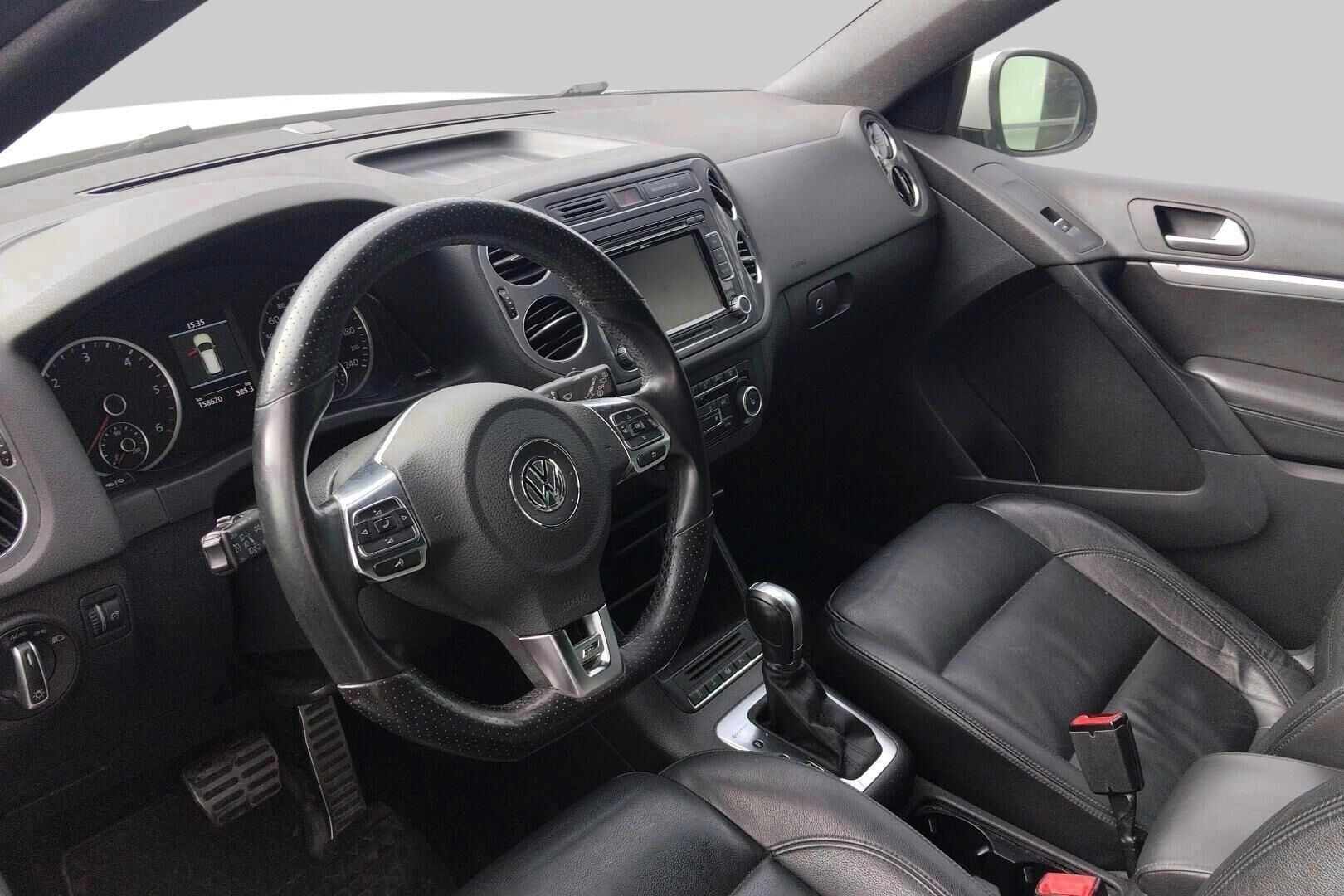 Volkswagen Tiguan iso kuva 2