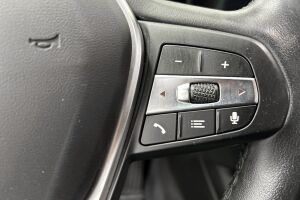 BMW 3-sarja esikatselu 14