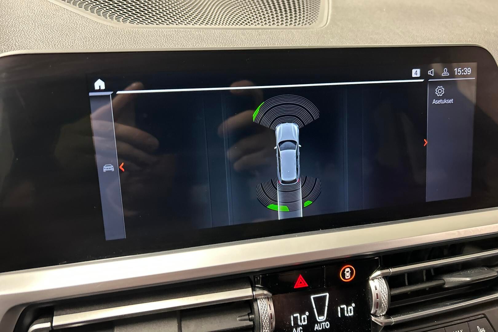 BMW 3-sarja iso kuva 19