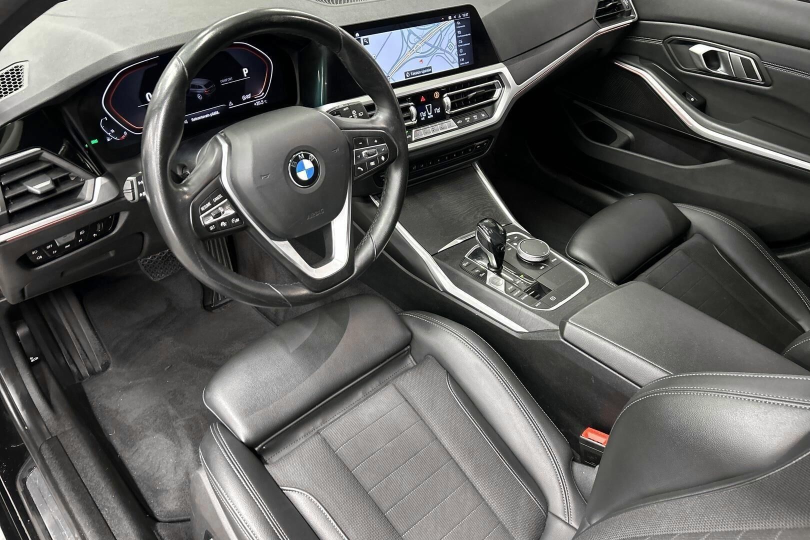 BMW 3-sarja iso kuva 35
