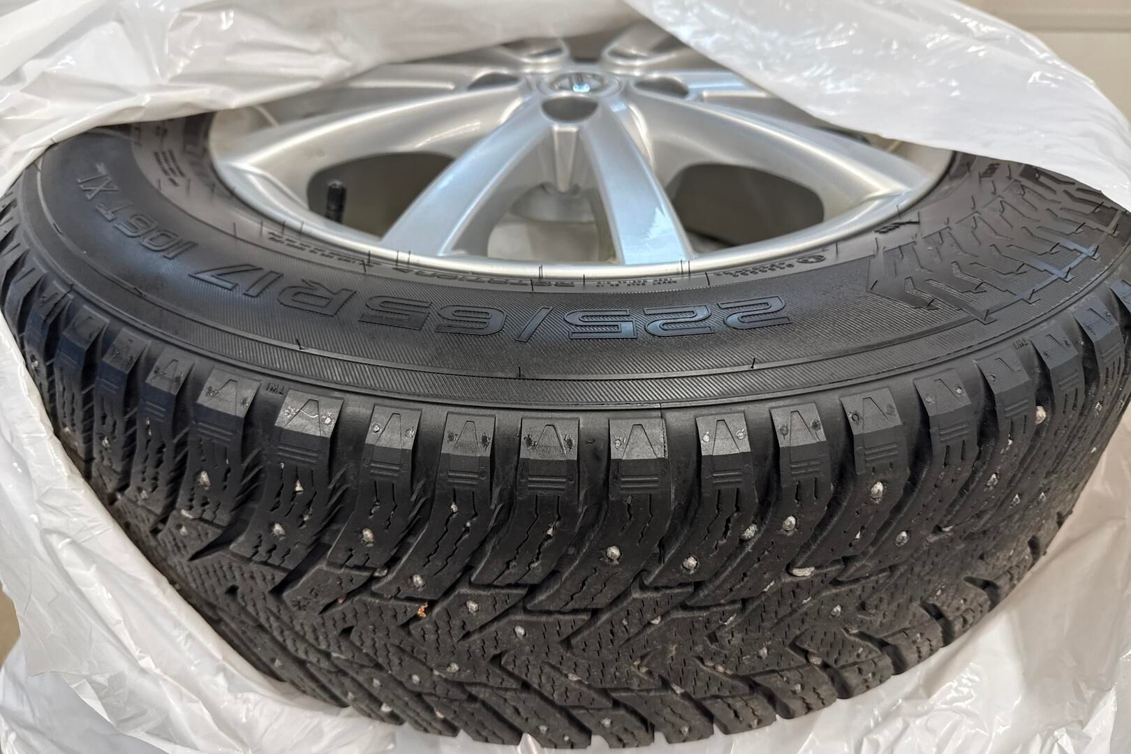 Nissan X-Trail iso kuva 14