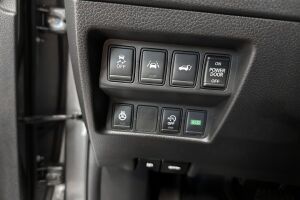 Nissan X-Trail esikatselu 19