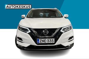 Nissan Qashqai esikatselu 1