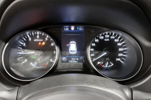 Nissan Qashqai esikatselu 17