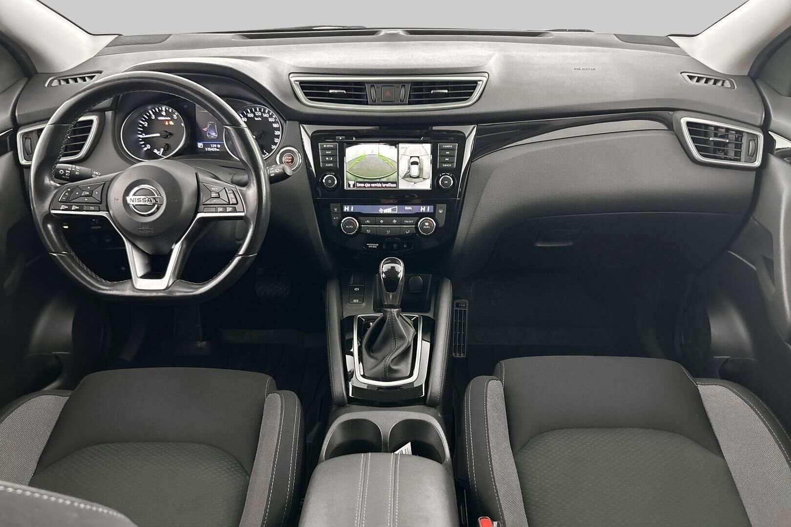 Nissan Qashqai iso kuva 11