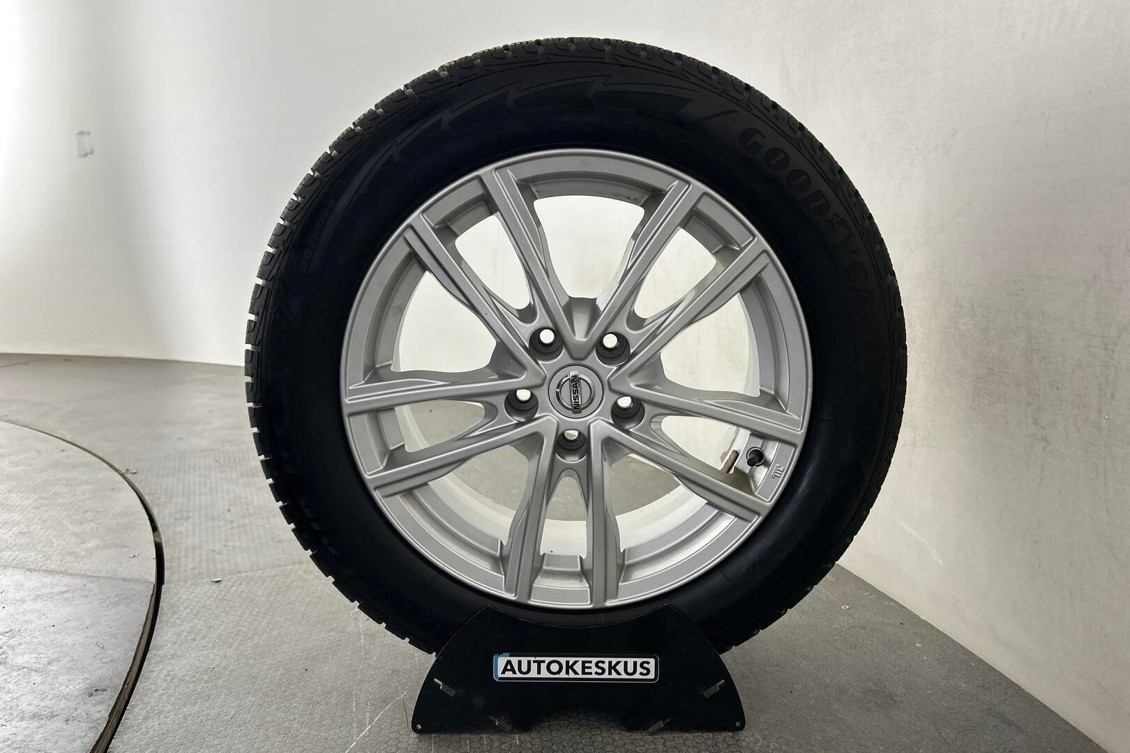 Nissan Qashqai iso kuva 22