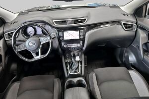 Nissan Qashqai esikatselu 11