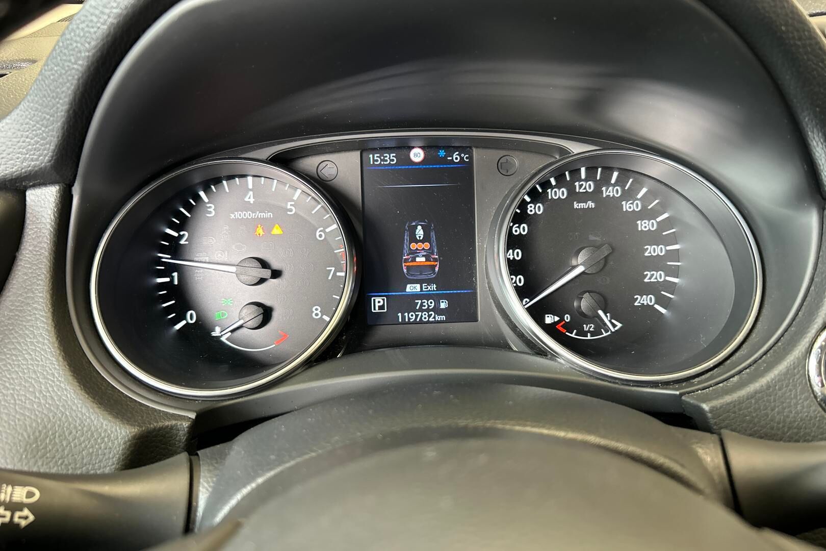 Nissan Qashqai iso kuva 23