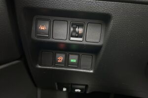 Nissan Qashqai esikatselu 14