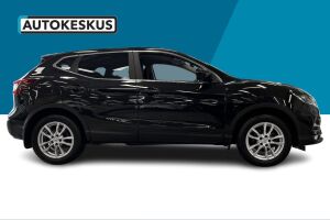 Nissan Qashqai esikatselu 22