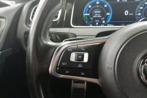 Volkswagen Golf esikatselu 15