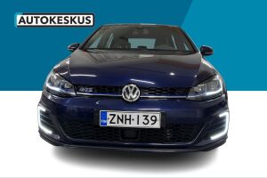 Volkswagen Golf esikatselu 2