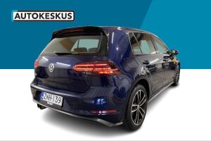 Volkswagen Golf esikatselu 5