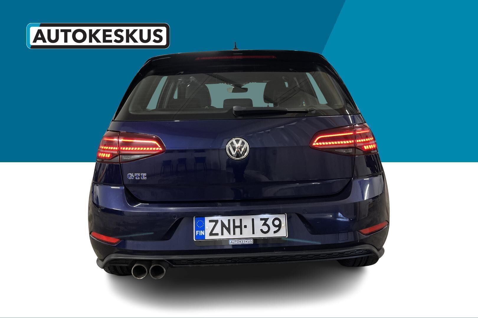 Volkswagen Golf iso kuva 6