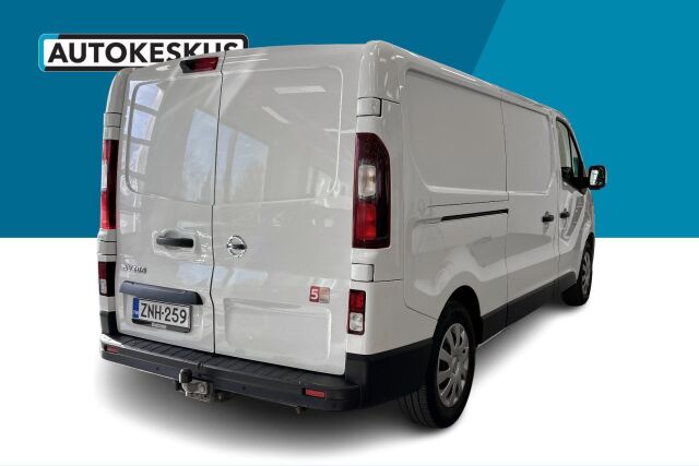 Nissan NV300