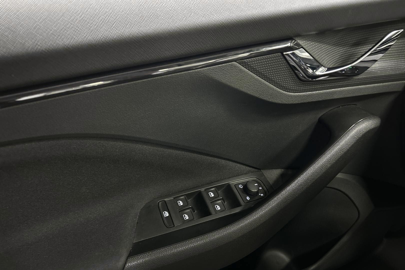 Skoda Scala iso kuva 26