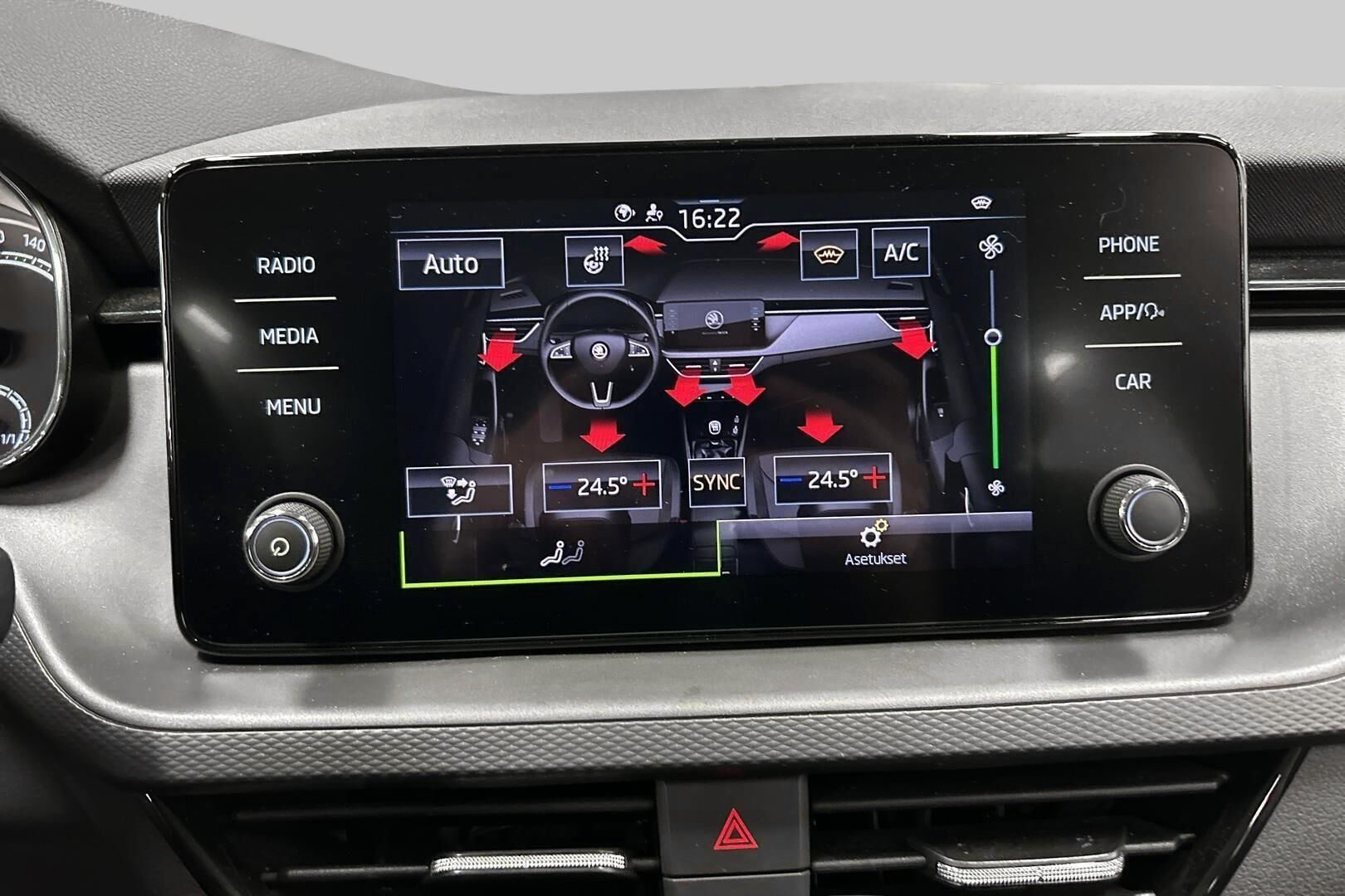 Skoda Scala iso kuva 31