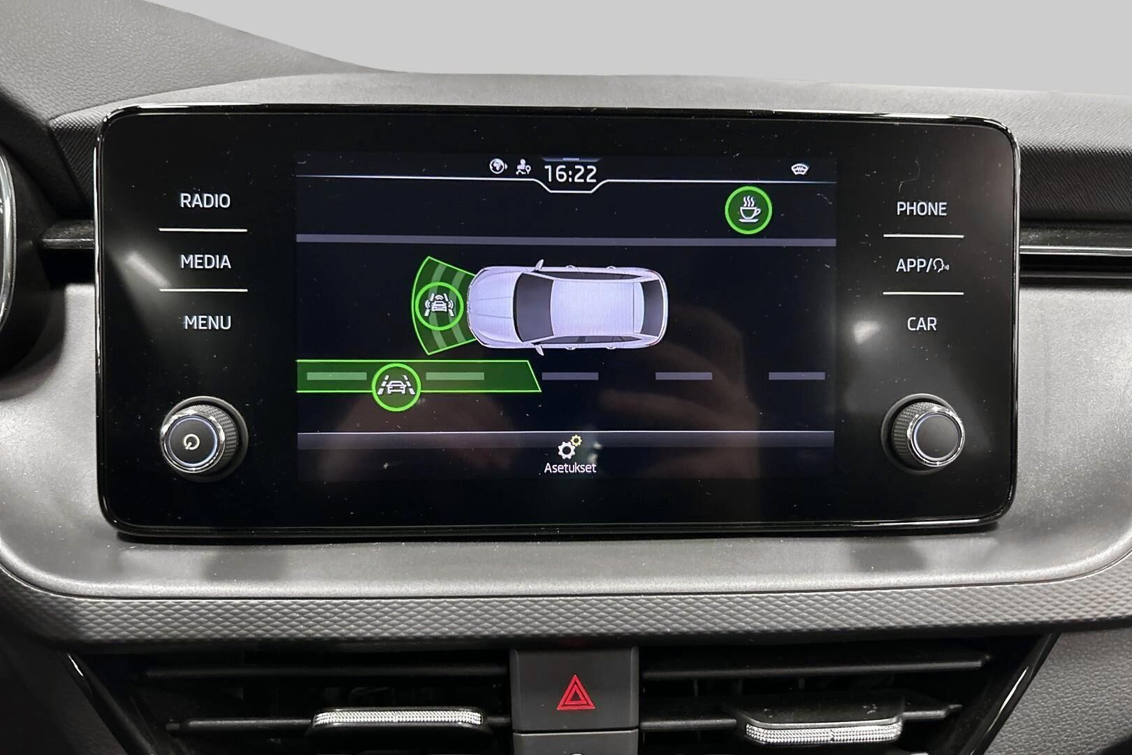 Skoda Scala iso kuva 32