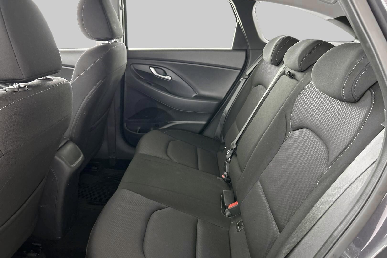 Hyundai i30 Wagon iso kuva 10