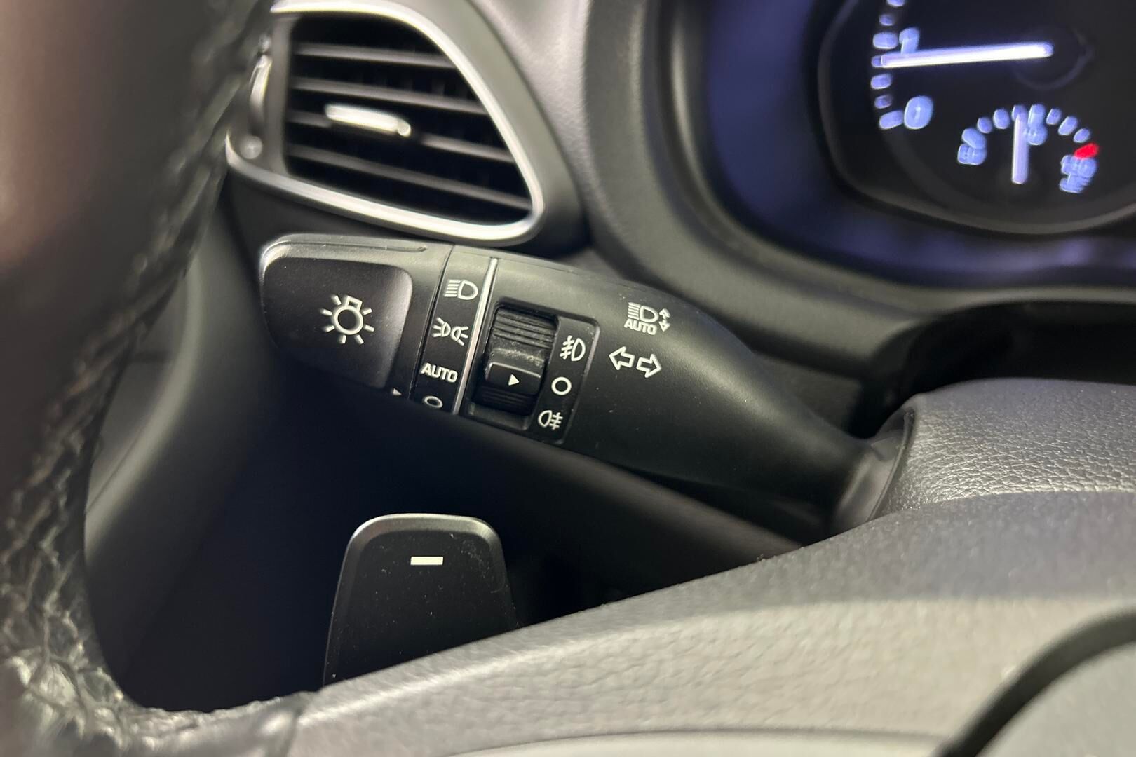 Hyundai i30 Wagon iso kuva 18