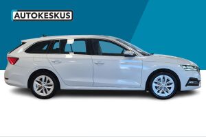 Skoda Octavia esikatselu 4