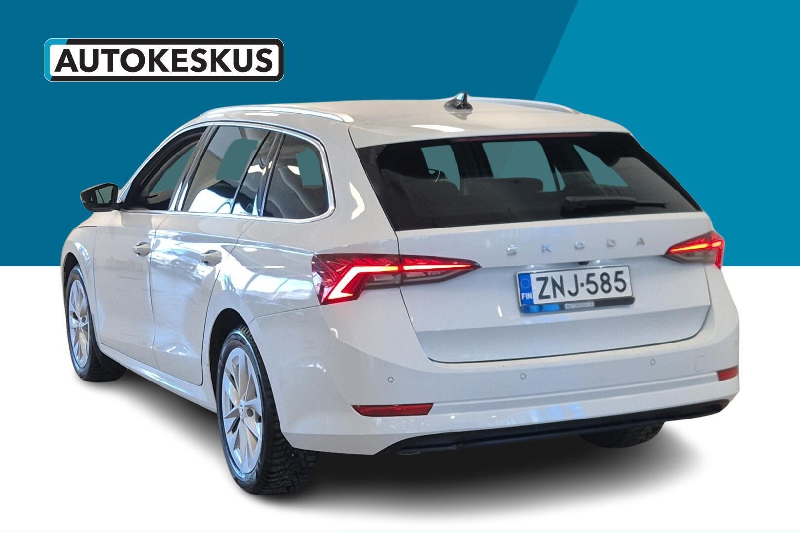 Skoda Octavia iso kuva 7