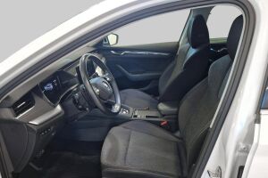 Skoda Octavia esikatselu 9