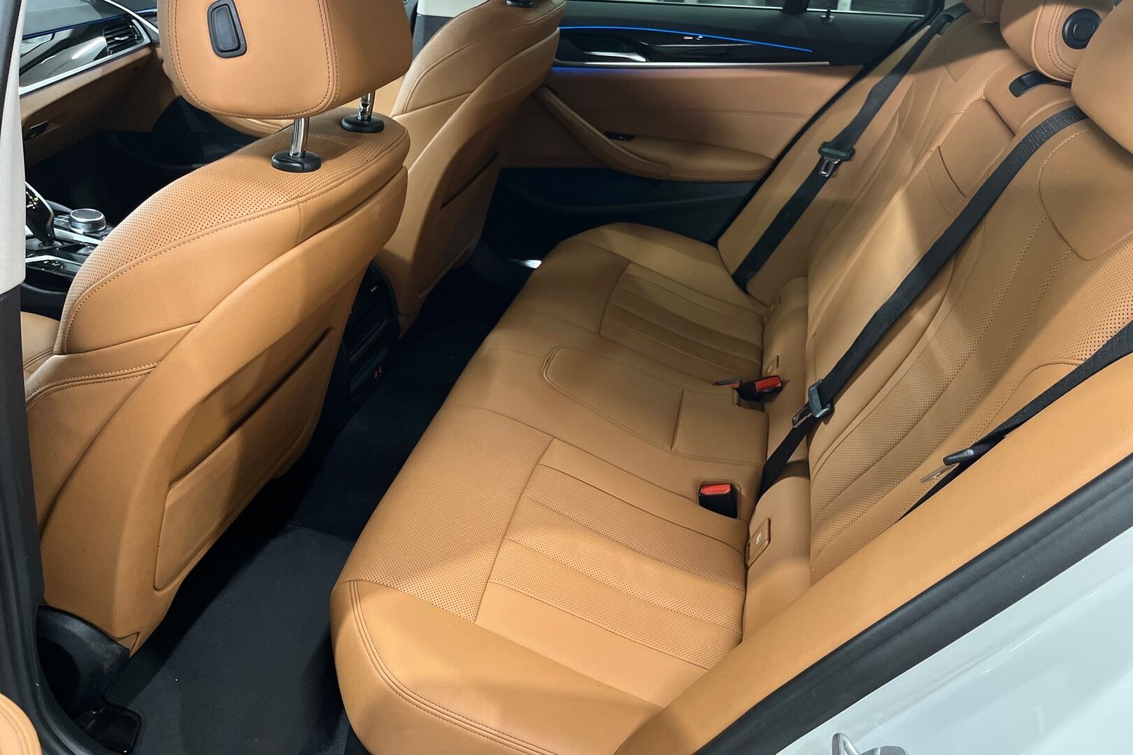 BMW 5-sarja iso kuva 9