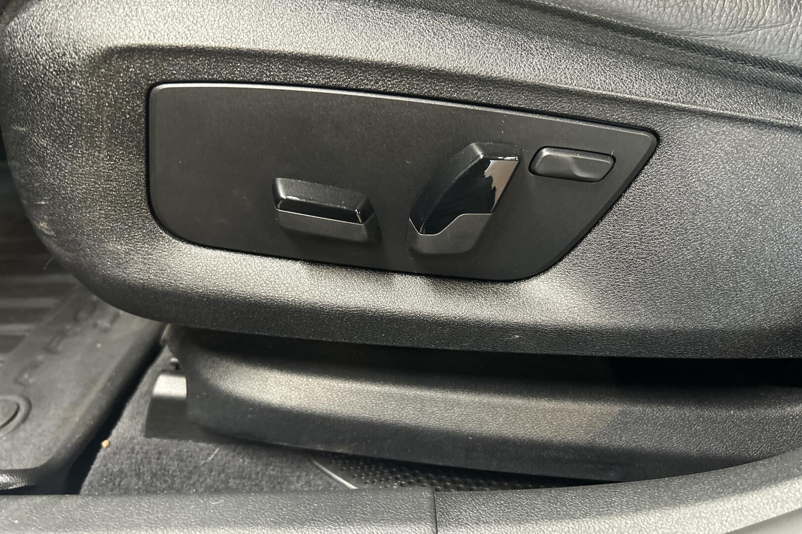 BMW 6-sarja iso kuva 16