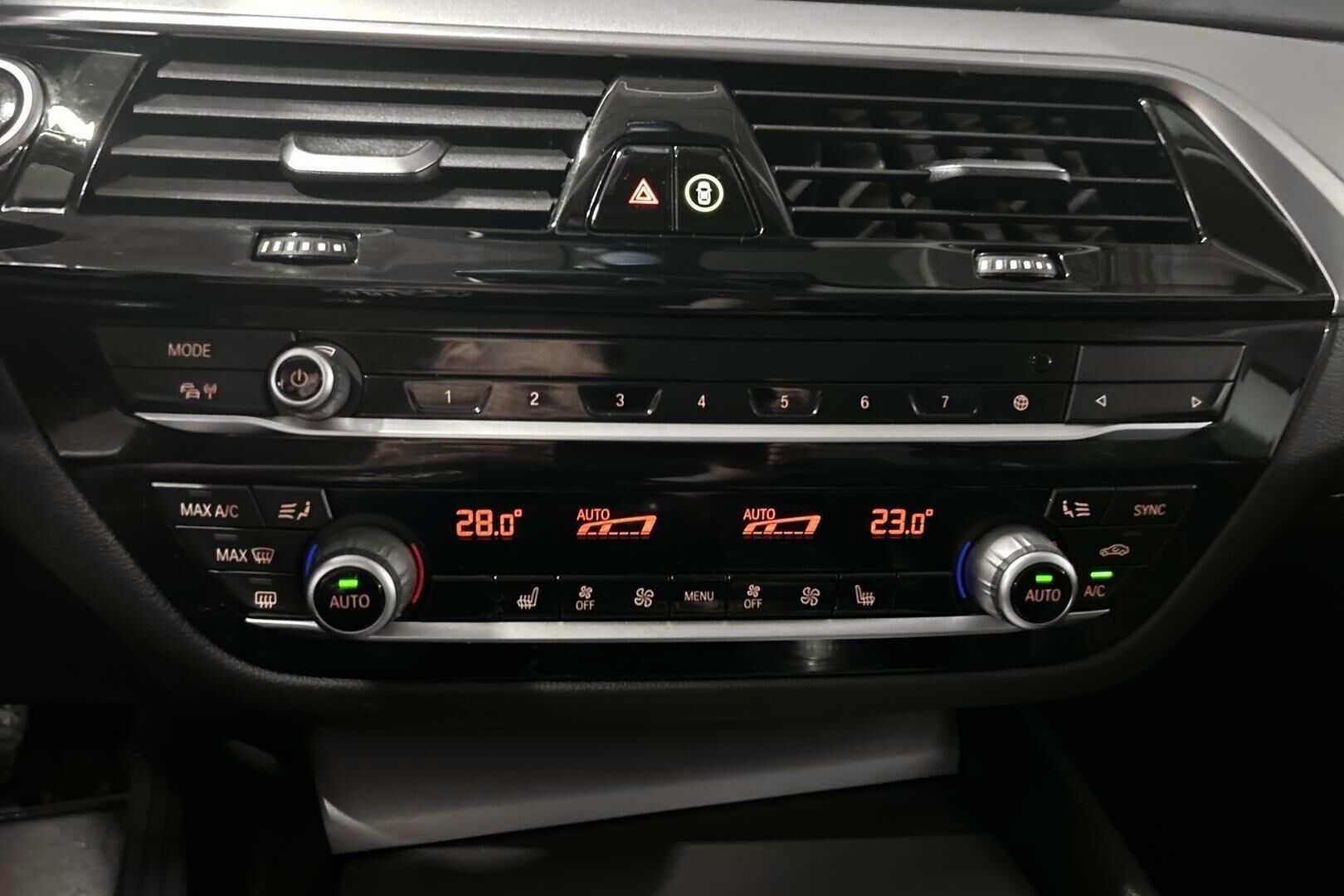 BMW 6-sarja iso kuva 12