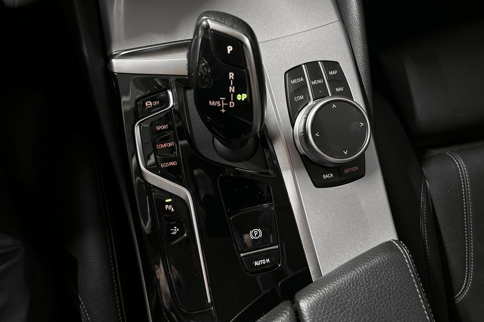BMW 6-sarja iso kuva 14