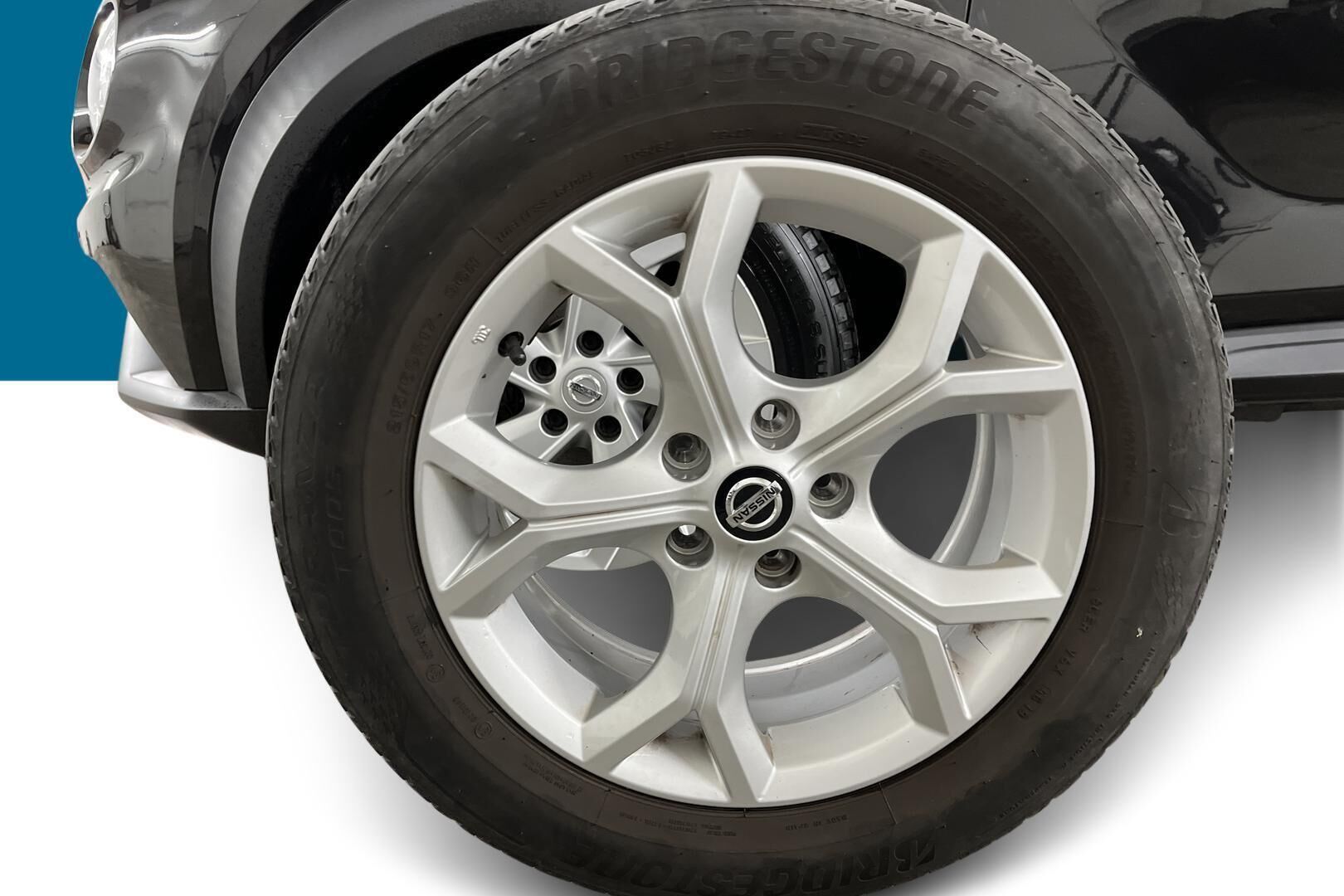 Nissan Juke iso kuva 14