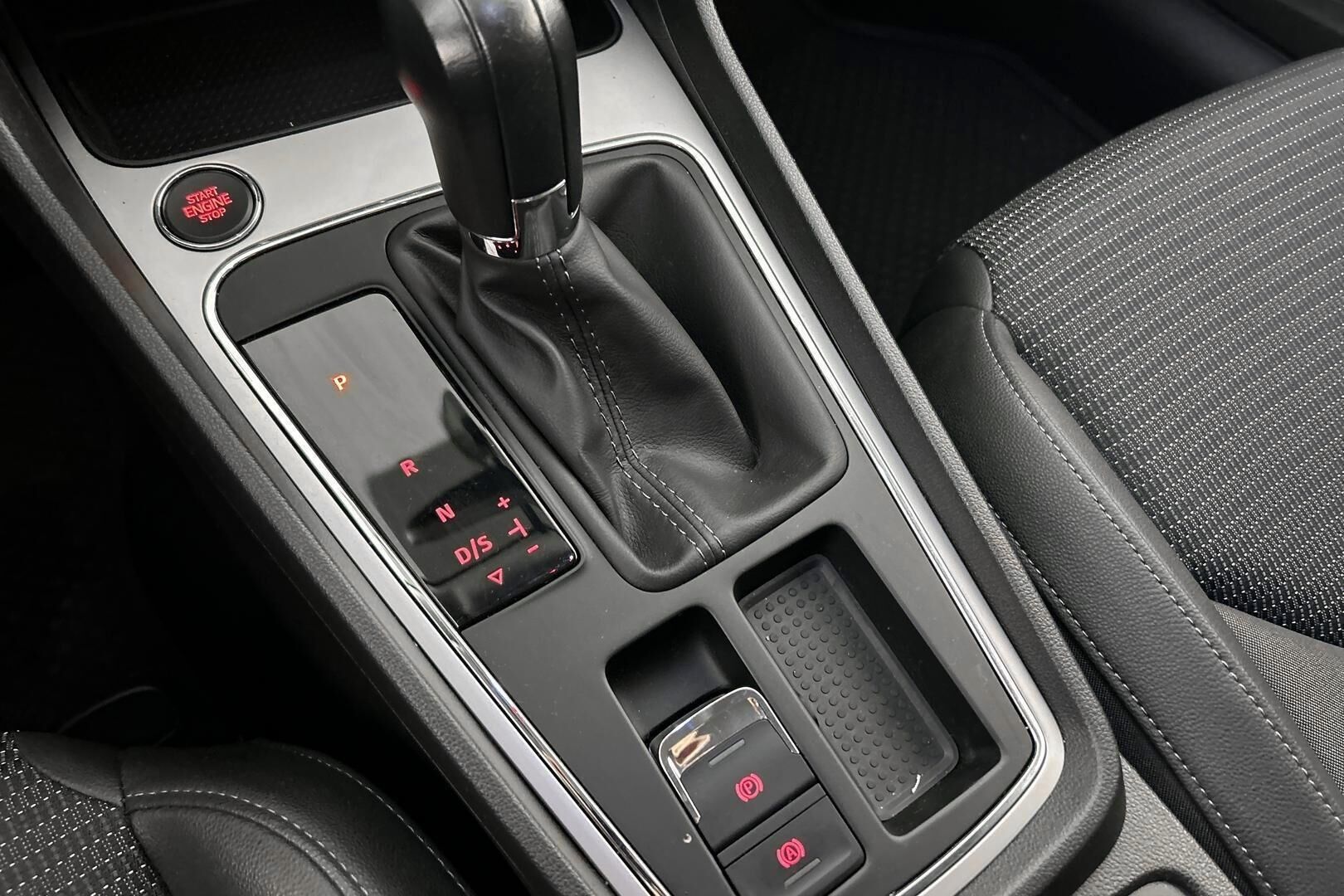 Seat Leon Sportourer ST iso kuva 17