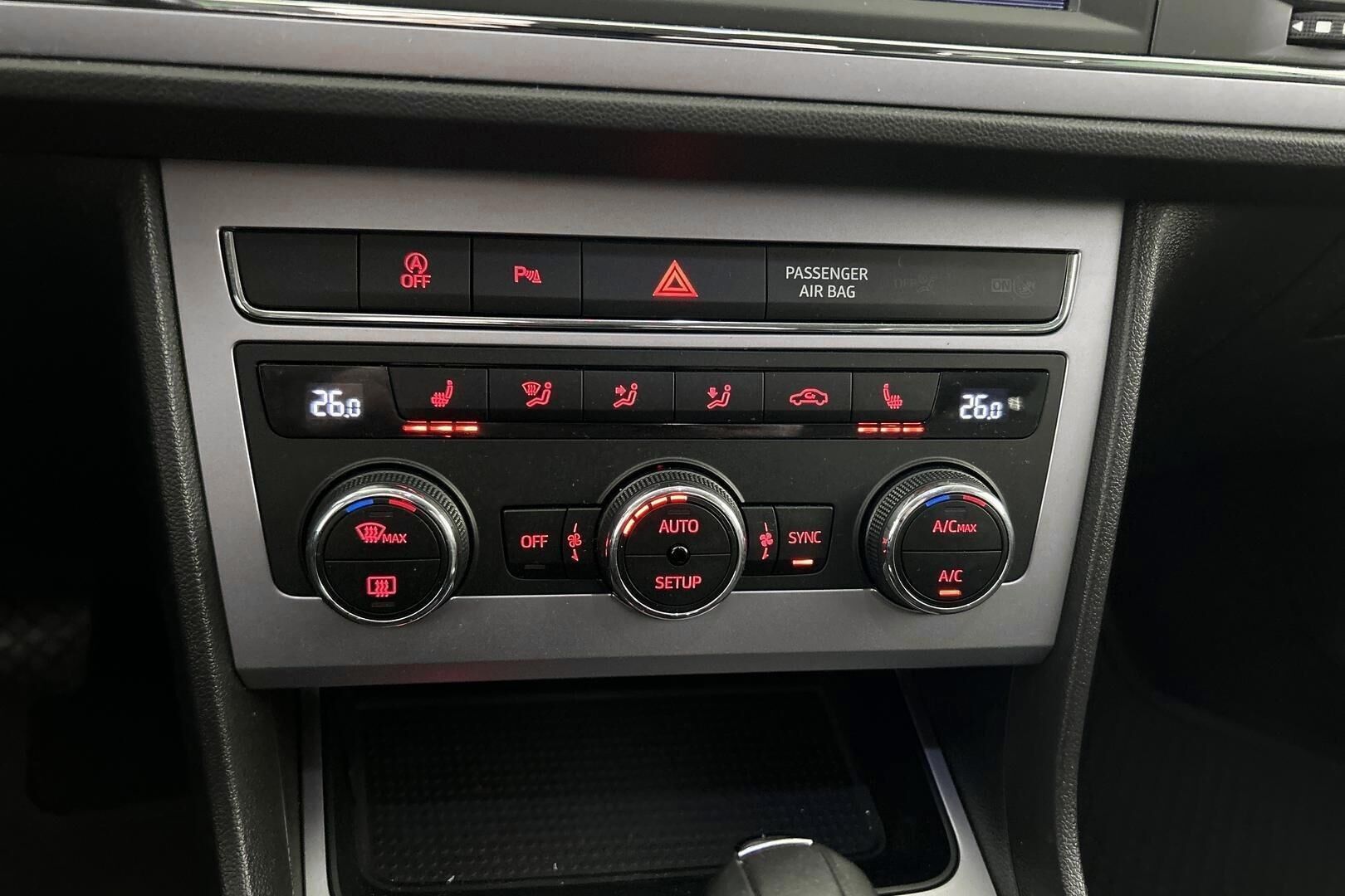 Seat Leon Sportourer ST iso kuva 18