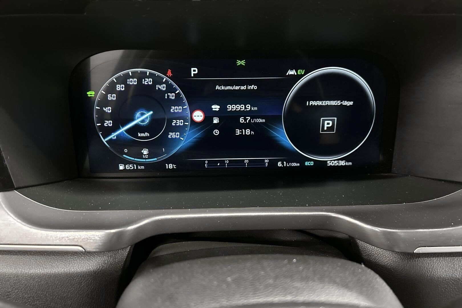 Kia Sorento iso kuva 13