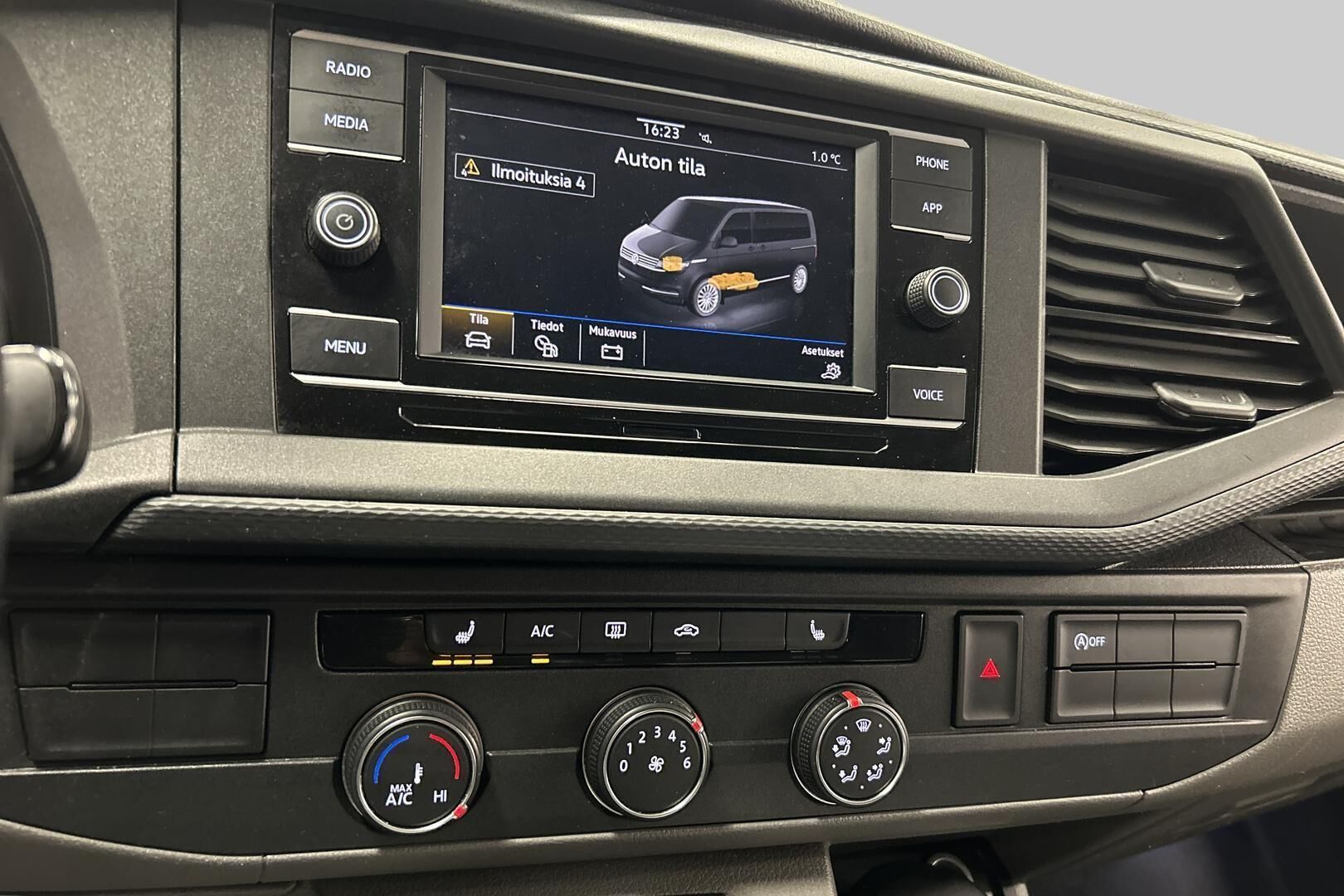 Volkswagen Transporter iso kuva 11