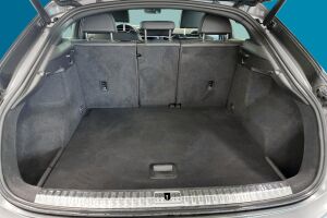 Audi Q3 esikatselu 10