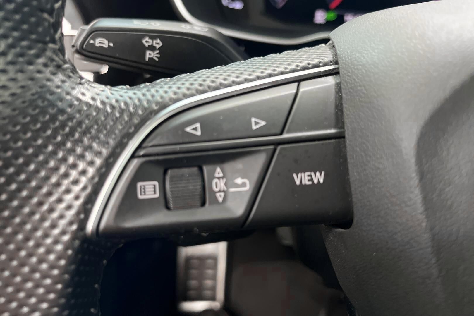 Audi Q3 iso kuva 17