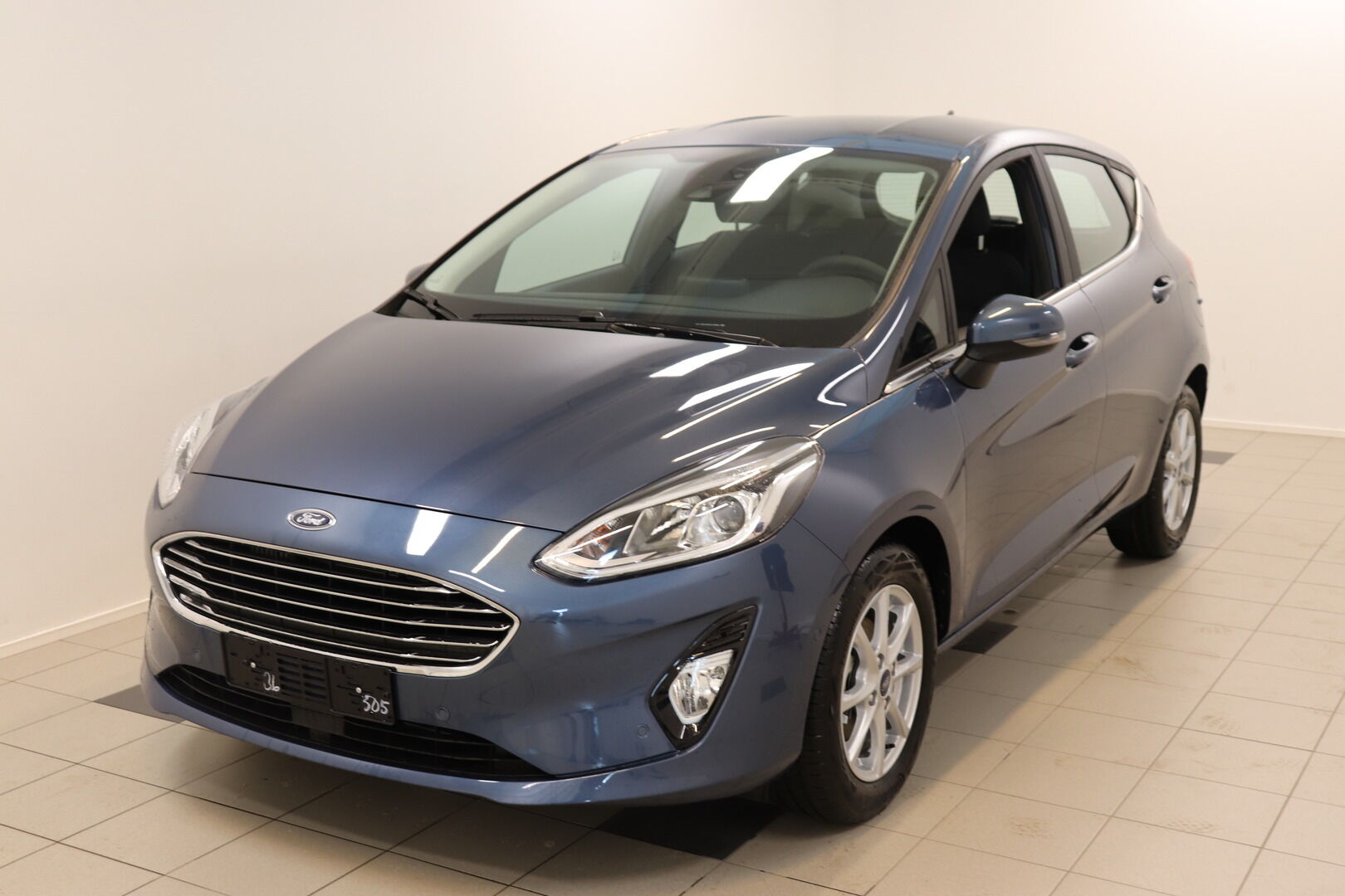 Ford Fiesta iso kuva 0