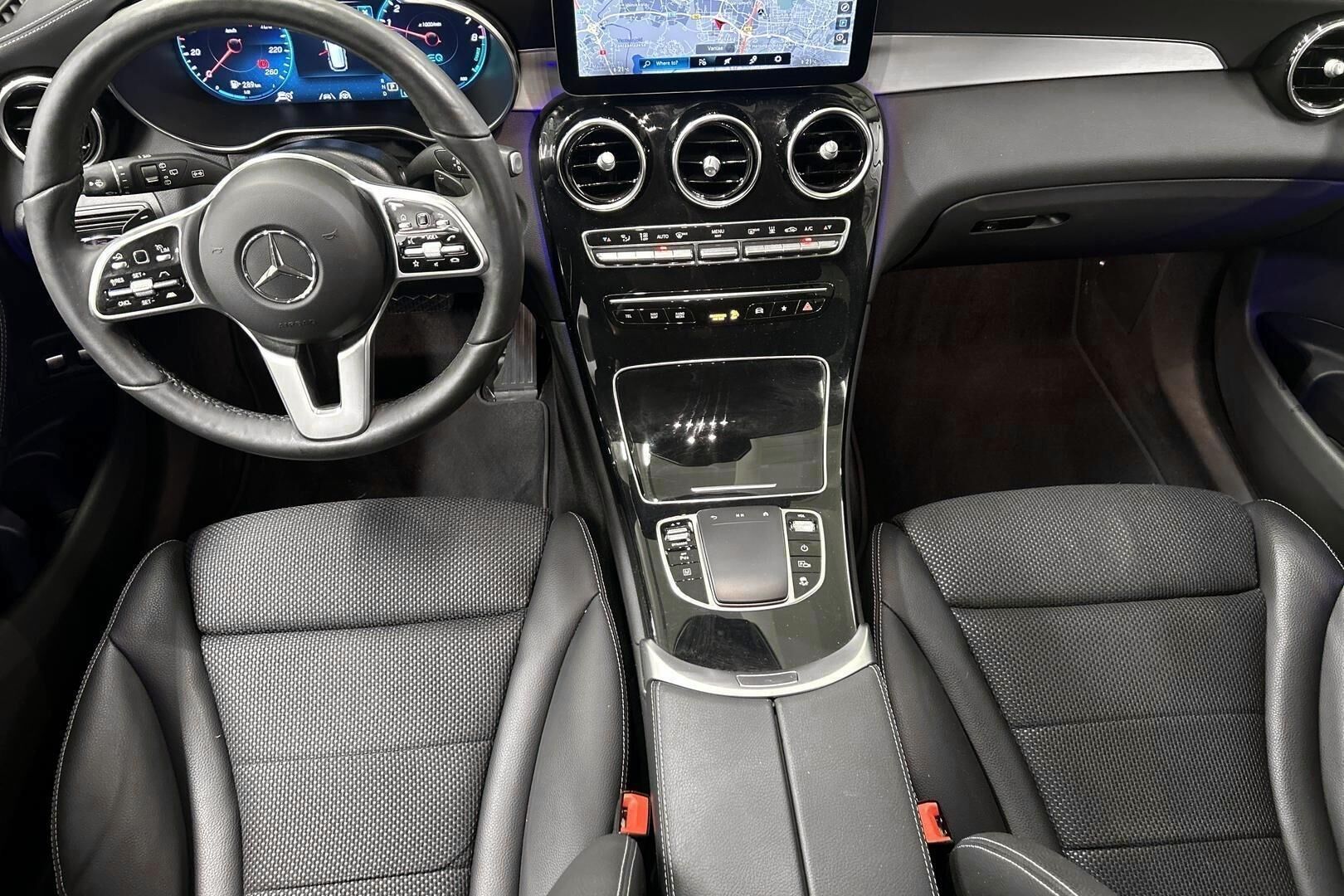 Mercedes-Benz GLC iso kuva 7