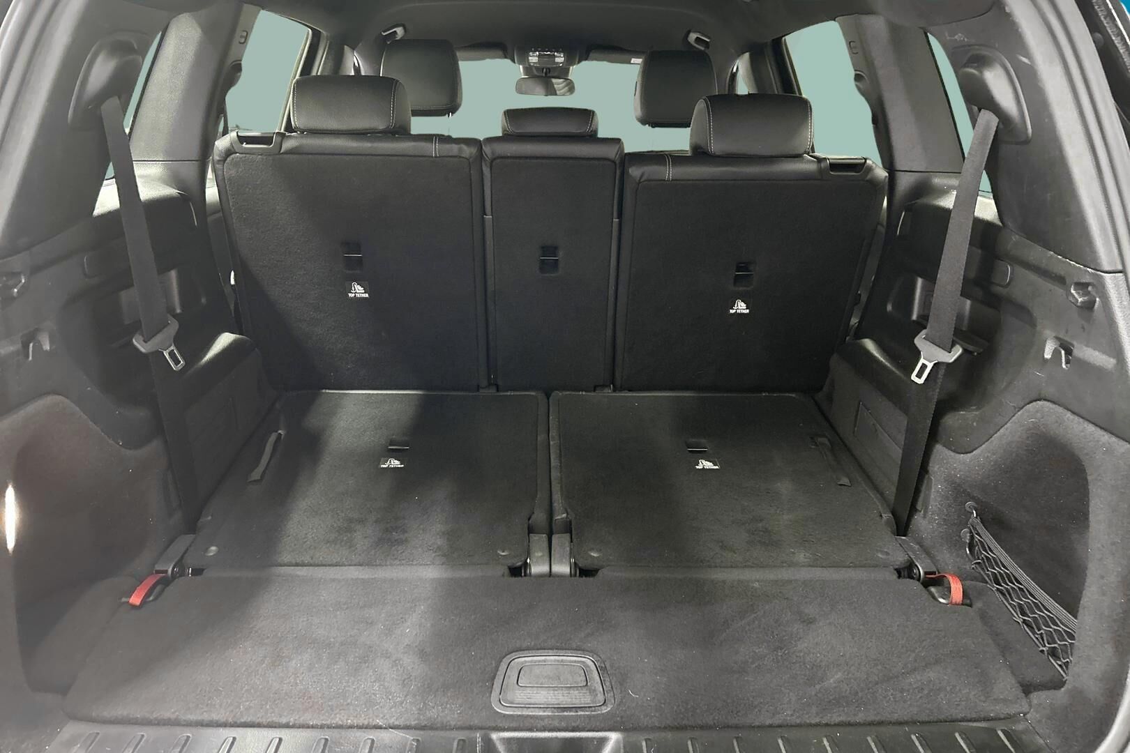 Mercedes-Benz GLB iso kuva 19