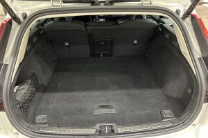 Volvo V60 esikatselu 12