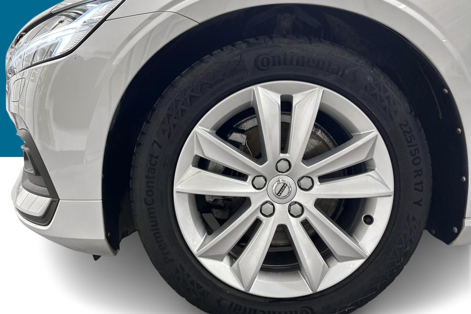 Volvo V60 iso kuva 22