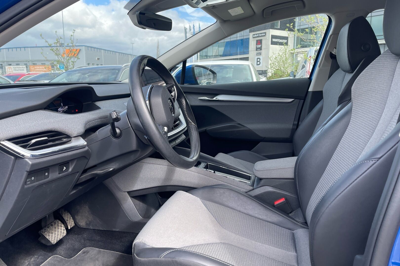 Skoda Enyaq iso kuva 1