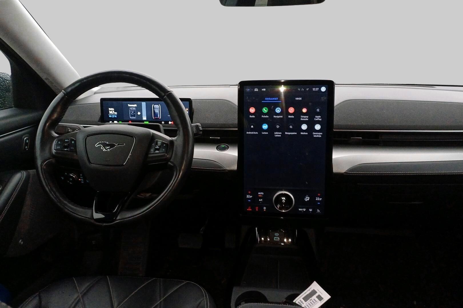 Ford Mustang Mach-E iso kuva 2