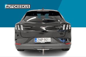 Ford Mustang Mach-E esikatselu 5