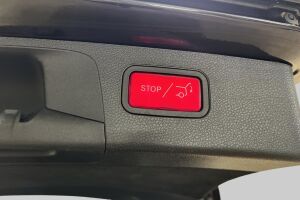 Mercedes-Benz E esikatselu 13