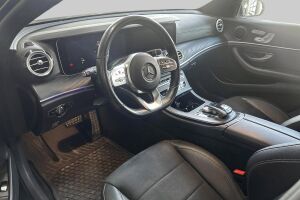 Mercedes-Benz E esikatselu 2