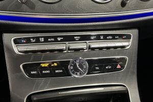 Mercedes-Benz E esikatselu 19
